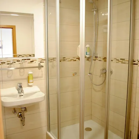 Hotel Zum Breiterle 2*