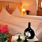 Hotel Zum Breiterle - Self-Check-In Rothenburg ob der Tauber