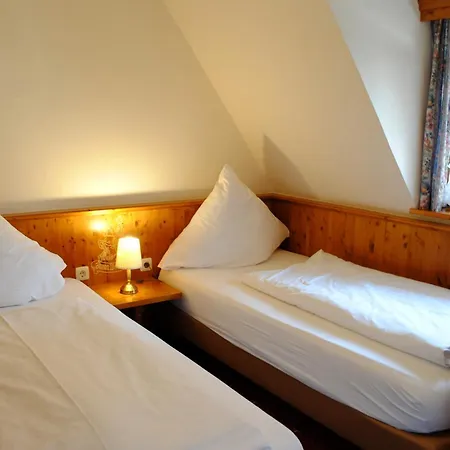 Hotel Zum Breiterle 2*