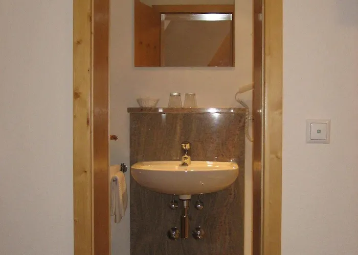 Hotel Zum Breiterle 2*